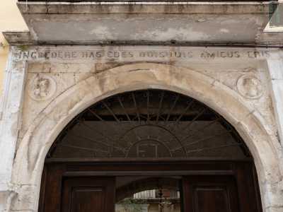 ...o Palazzo Tanzi